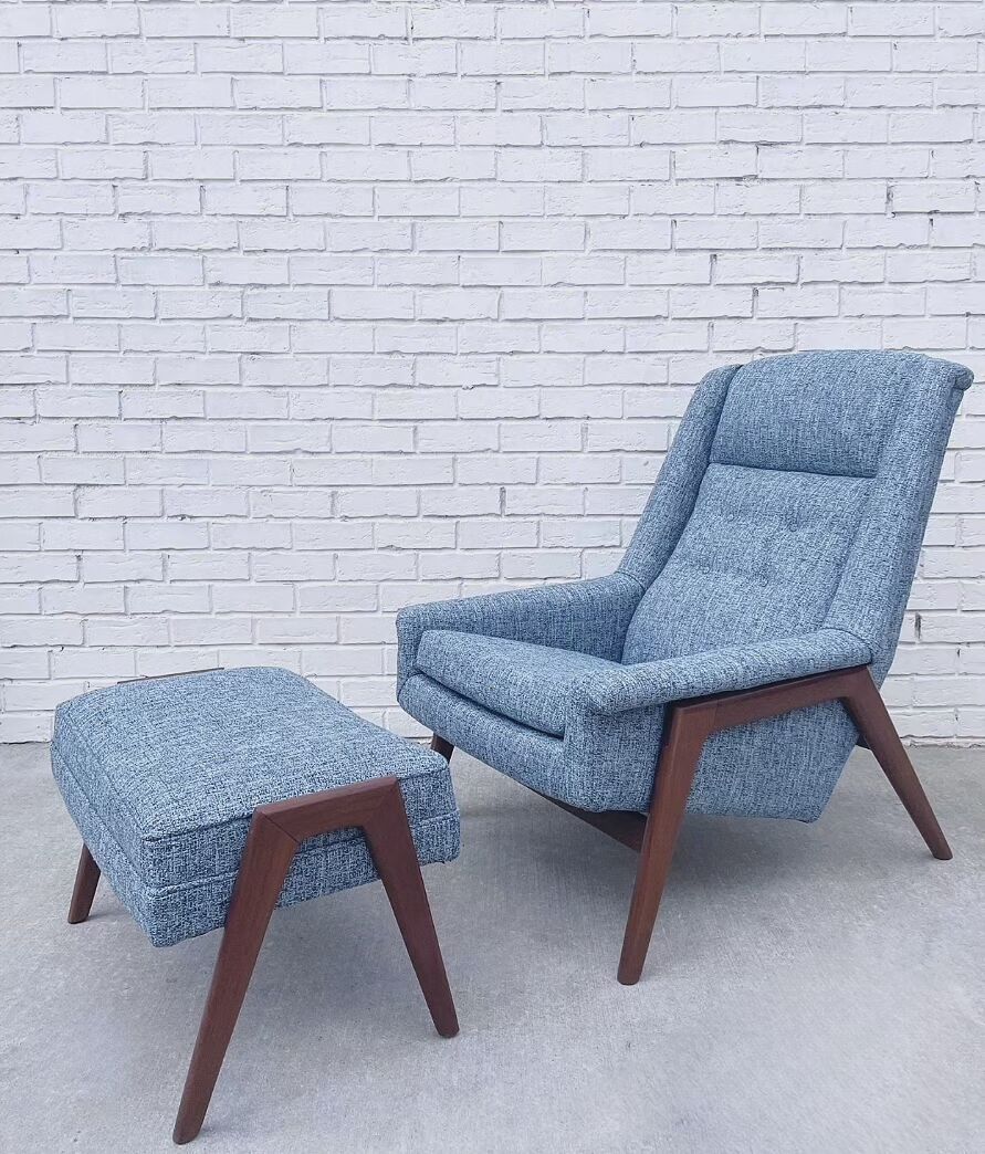 Dux Modern Chair