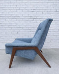 Dux Modern Chair